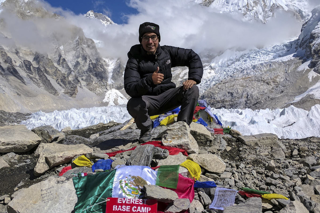 Everest Trek Base Camp